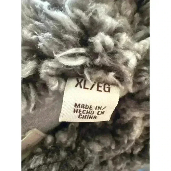Gray Sherpa Pullover Sweater XL - Picture 4 of 4